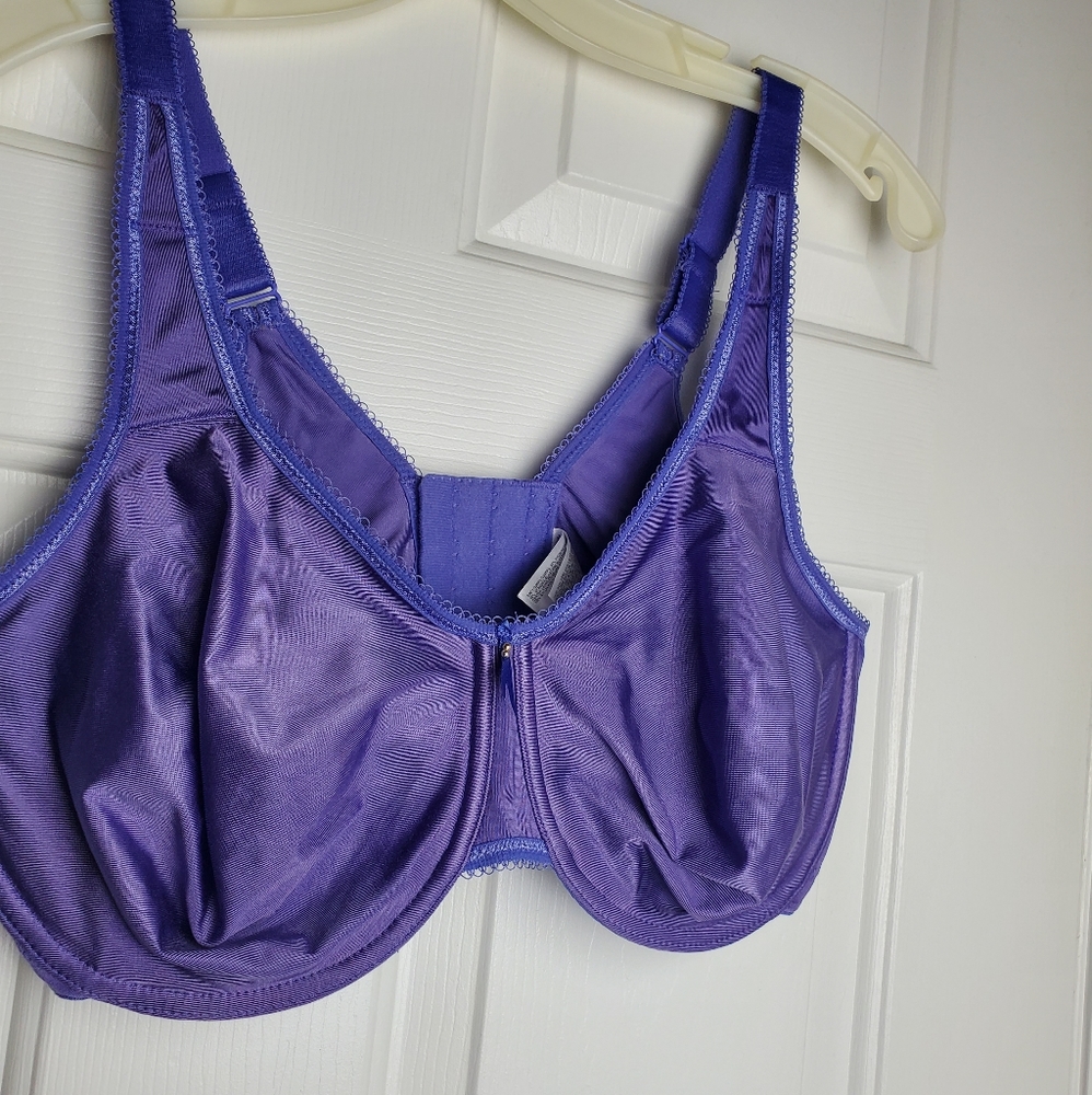 Wacoal Basic Beauty Seamless Bra